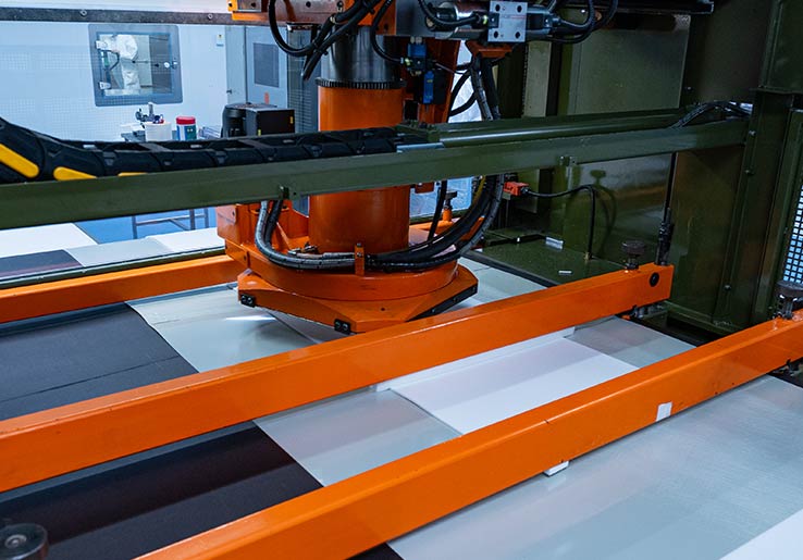 Die cutting machine in operation